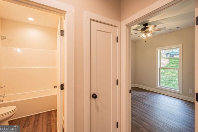 135 Rocky Branch Drive, Murrayville, GA 30564