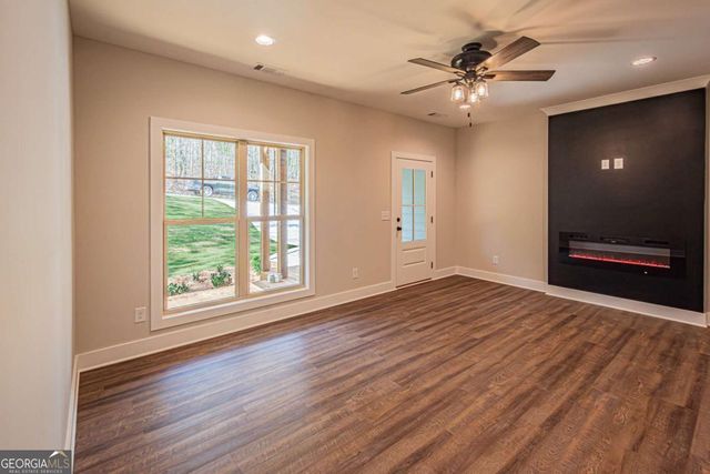 135 Rocky Branch Drive, Murrayville, GA 30564