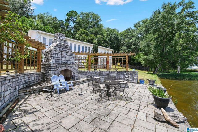 11137 COUNTY ROAD 28, Clanton, AL 35046