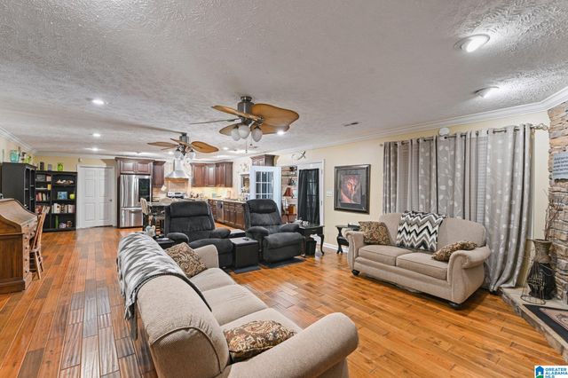 11137 COUNTY ROAD 28, Clanton, AL 35046