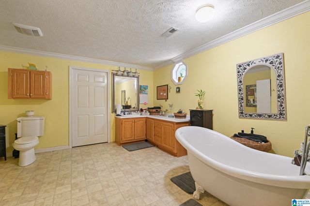 11137 COUNTY ROAD 28, Clanton, AL 35046