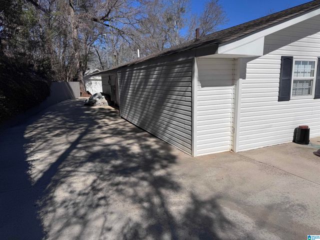 11137 COUNTY ROAD 28, Clanton, AL 35046