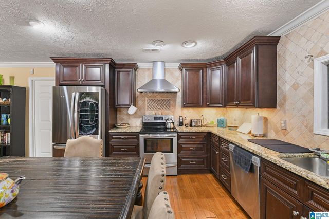 11137 COUNTY ROAD 28, Clanton, AL 35046