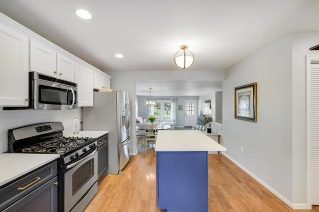 6258 Orleans Lane N, Maple Grove, MN 55369