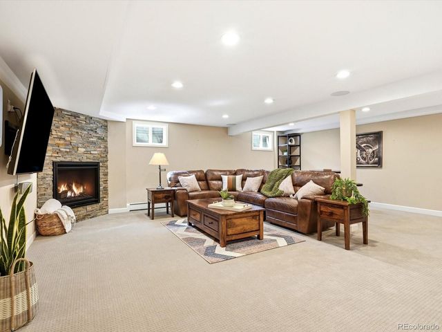 2410 Urban Street, Lakewood, CO 80215