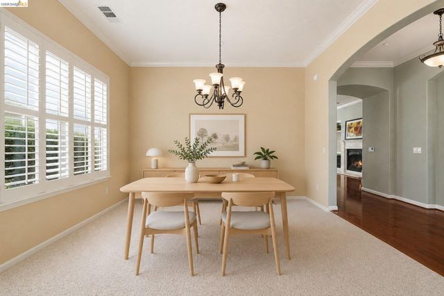 574 Quindell Way, Brentwood, CA 94513
