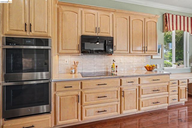 574 Quindell Way, Brentwood, CA 94513