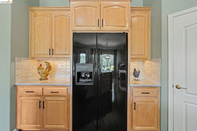 574 Quindell Way, Brentwood, CA 94513