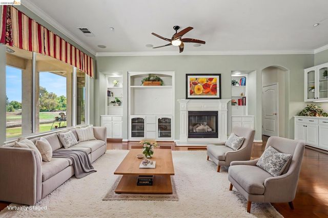 574 Quindell Way, Brentwood, CA 94513