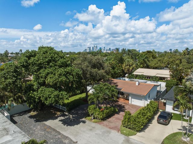 801 NE 19th Terrace, Fort Lauderdale, FL 33304