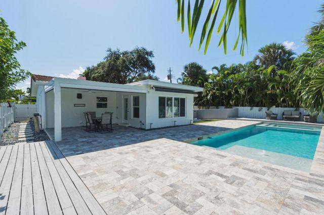 801 NE 19th Terrace, Fort Lauderdale, FL 33304