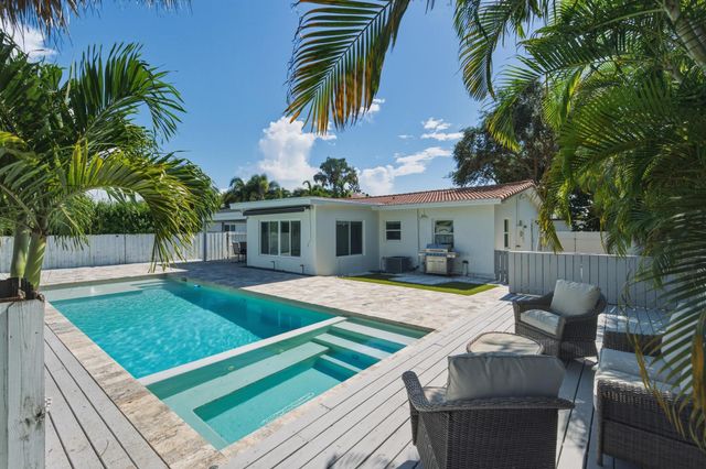801 NE 19th Terrace, Fort Lauderdale, FL 33304
