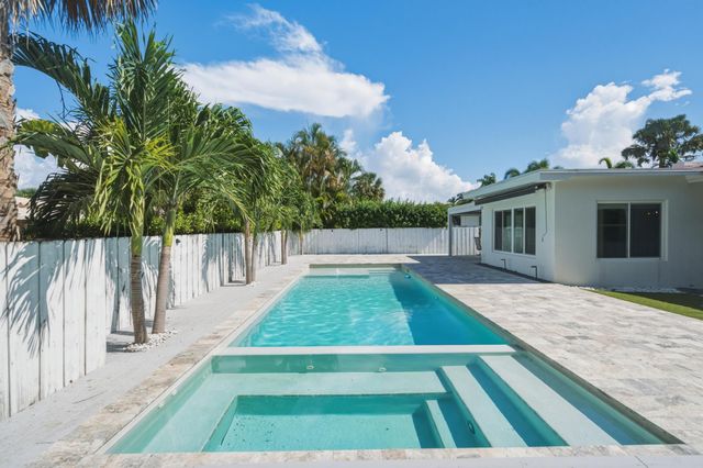 801 NE 19th Terrace, Fort Lauderdale, FL 33304