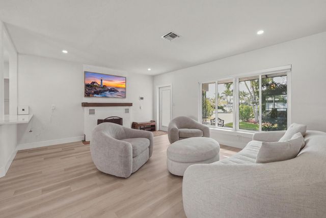 801 NE 19th Terrace, Fort Lauderdale, FL 33304