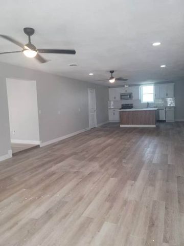1374 Stroudsville Rd, N, Adams, TN 37010