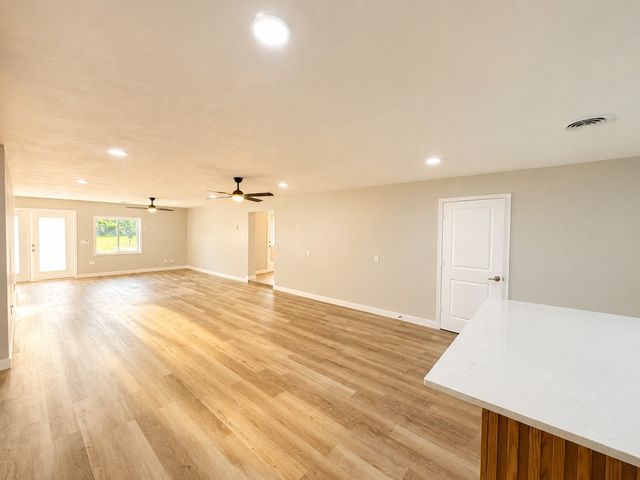 1374 Stroudsville Rd, N, Adams, TN 37010