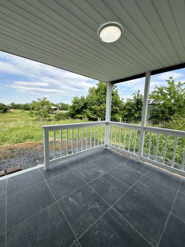 1374 Stroudsville Rd, N, Adams, TN 37010