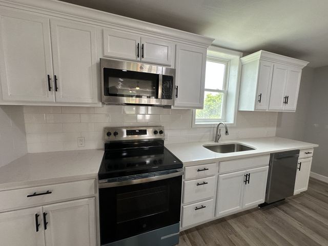 1374 Stroudsville Rd, N, Adams, TN 37010