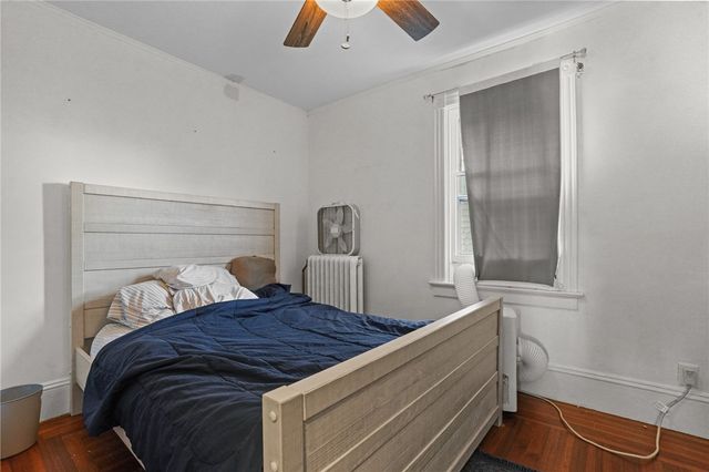 28 Rhode Island Avenue, Newport, RI 02840