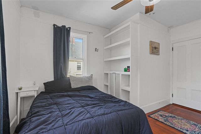 28 Rhode Island Avenue, Newport, RI 02840