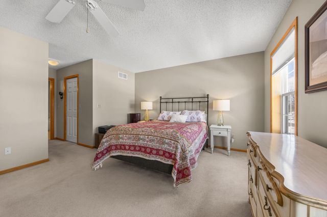 1873 Wildflower Court, Shoreview, MN 55126