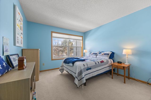 1873 Wildflower Court, Shoreview, MN 55126