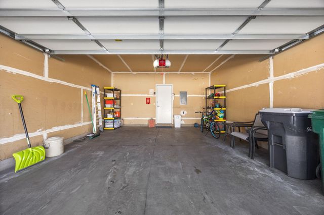 1873 Wildflower Court, Shoreview, MN 55126