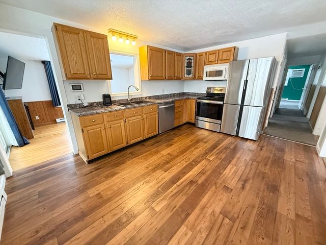 170 Shepard Road, Sturbridge, MA 01566