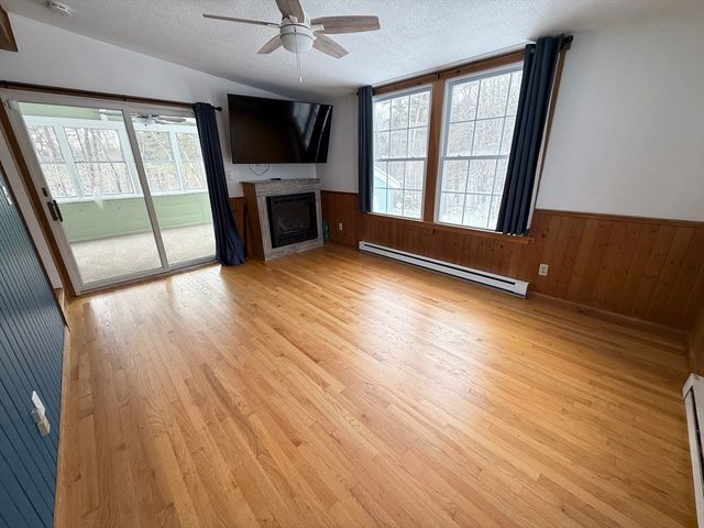 170 Shepard Road, Sturbridge, MA 01566