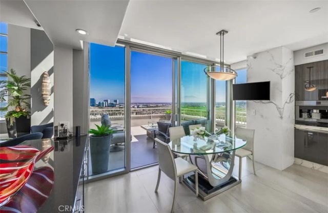 8155 Scholarship, Irvine, CA 92612