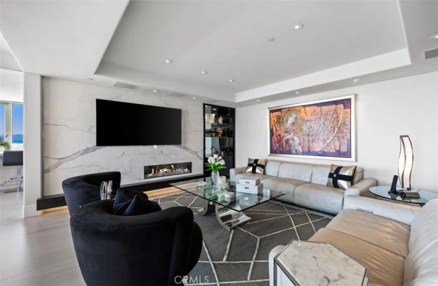 8155 Scholarship, Irvine, CA 92612