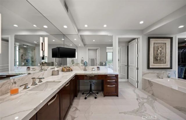 8155 Scholarship, Irvine, CA 92612