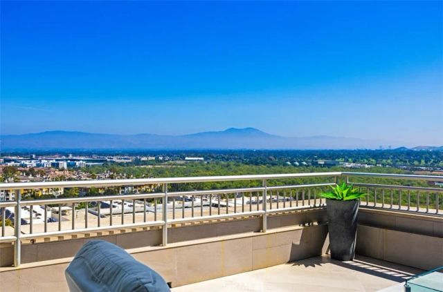 8155 Scholarship, Irvine, CA 92612