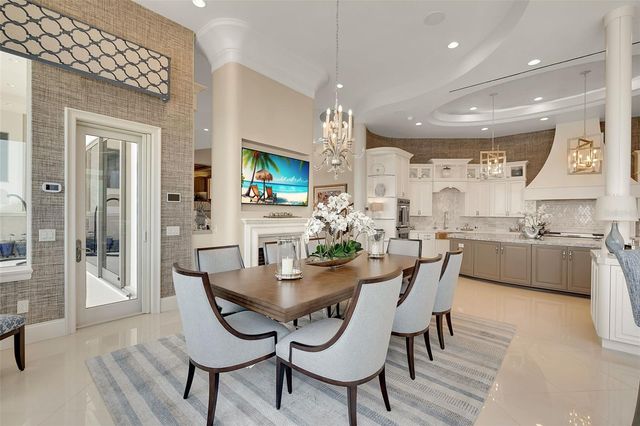 1372 HARBOR DRIVE, Sarasota, FL 34239