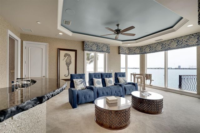 1372 HARBOR DRIVE, Sarasota, FL 34239
