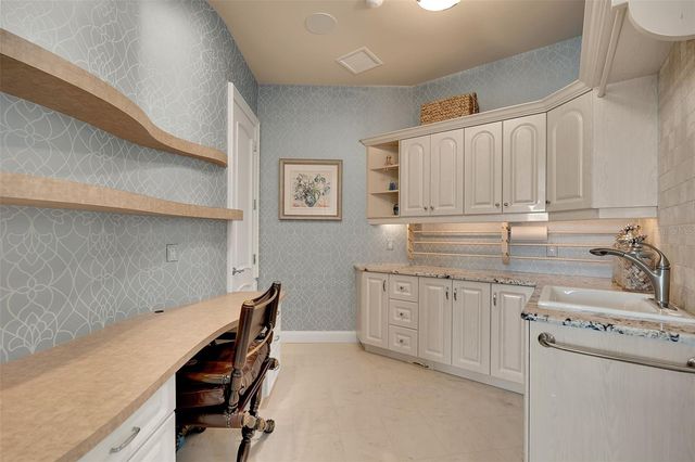 1372 HARBOR DRIVE, Sarasota, FL 34239