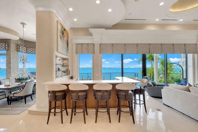 1372 HARBOR DRIVE, Sarasota, FL 34239