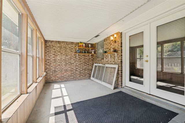 1107 Royal Drive, Kaufman, TX 75142