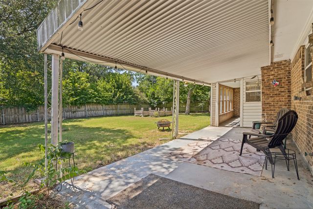 1107 Royal Drive, Kaufman, TX 75142