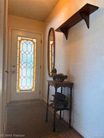 2525 Fisher Road, Howell, MI 48855