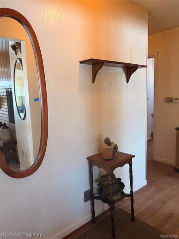 2525 Fisher Road, Howell, MI 48855