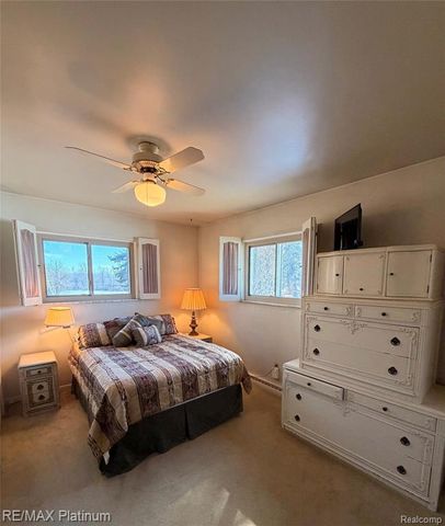 2525 Fisher Road, Howell, MI 48855