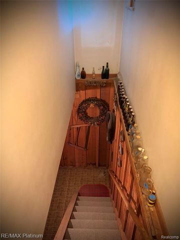 2525 Fisher Road, Howell, MI 48855