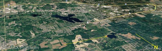 2525 Fisher Road, Howell, MI 48855