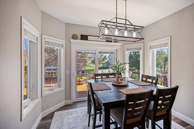 2727 Viola Court, Shakopee, MN 55379