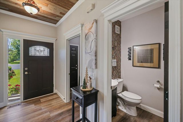 2727 Viola Court, Shakopee, MN 55379