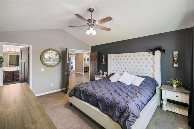 2727 Viola Court, Shakopee, MN 55379