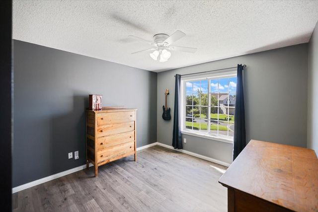 2727 Viola Court, Shakopee, MN 55379