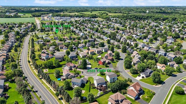 2727 Viola Court, Shakopee, MN 55379