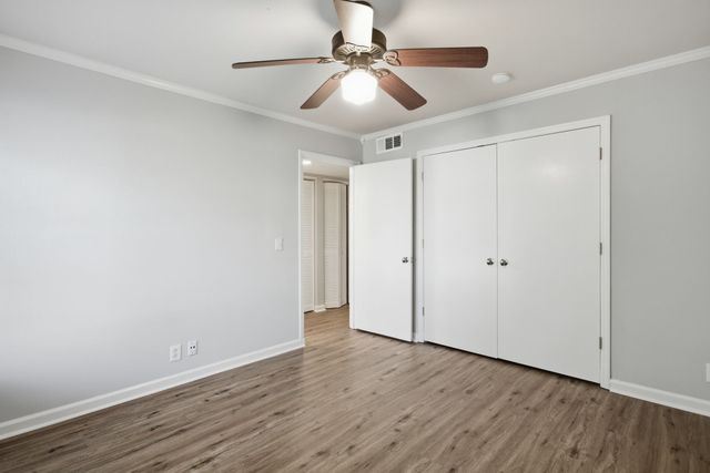 3000 Hillsboro Pike Apt 8, Nashville, TN 37215